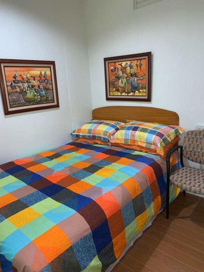 All Care Bed And Breakfast Тагайтай Экстерьер фото